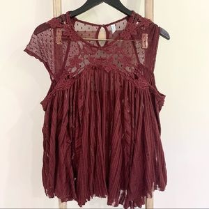 Free People Maroon Semi Sheer Pullover Lace Short Sleeve Size Medium